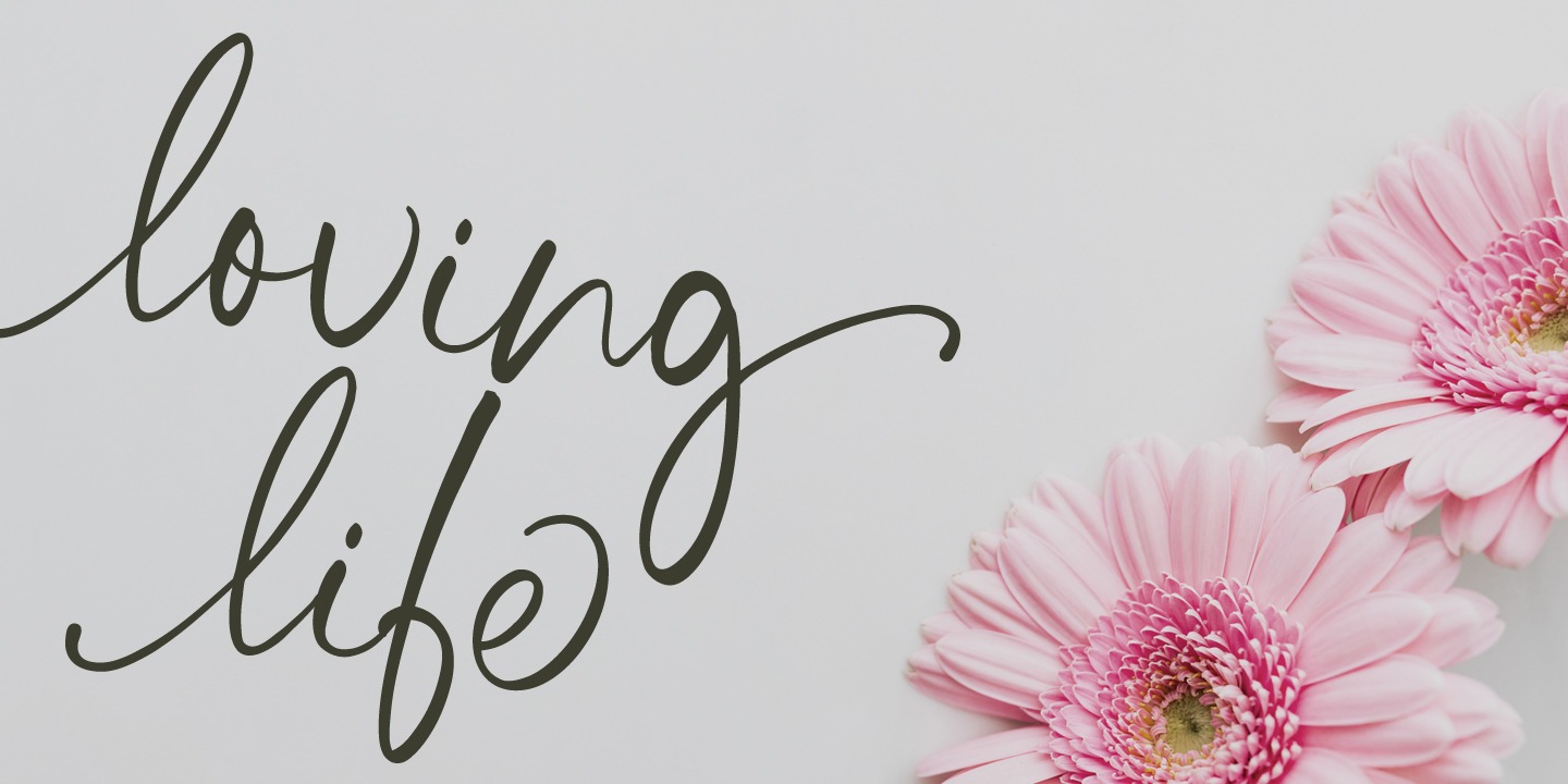 Beispiel einer So Beautiful Regular-Schriftart